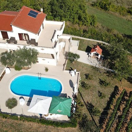 Villa Vinea Prapatnica Exterior photo