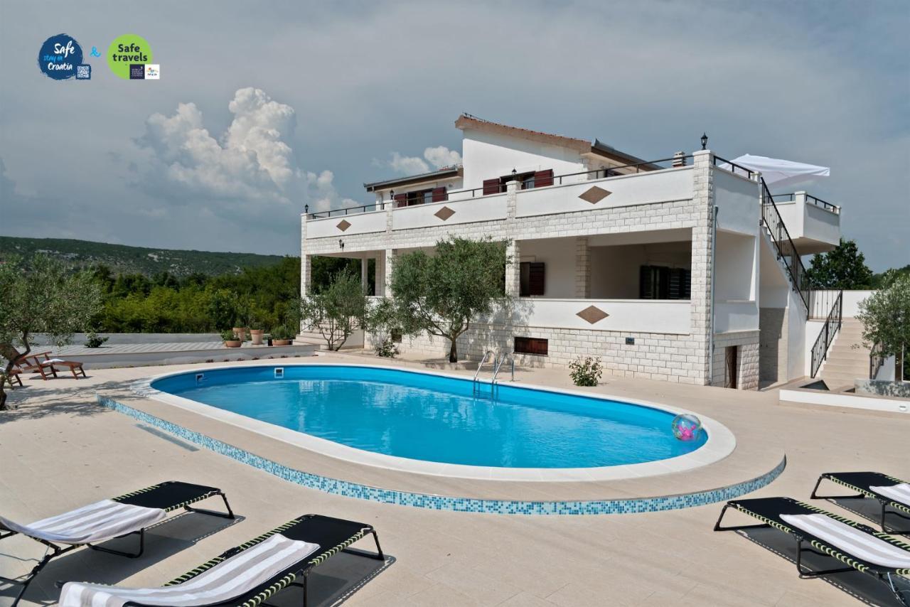 Villa Vinea Prapatnica Exterior photo